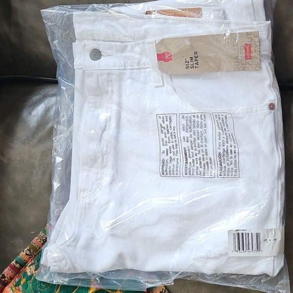 New In Plastic LEVI'S White Distressed 512 Slim Taper Fit Warp Stretch 40 X 30 - Picture 4 of 12